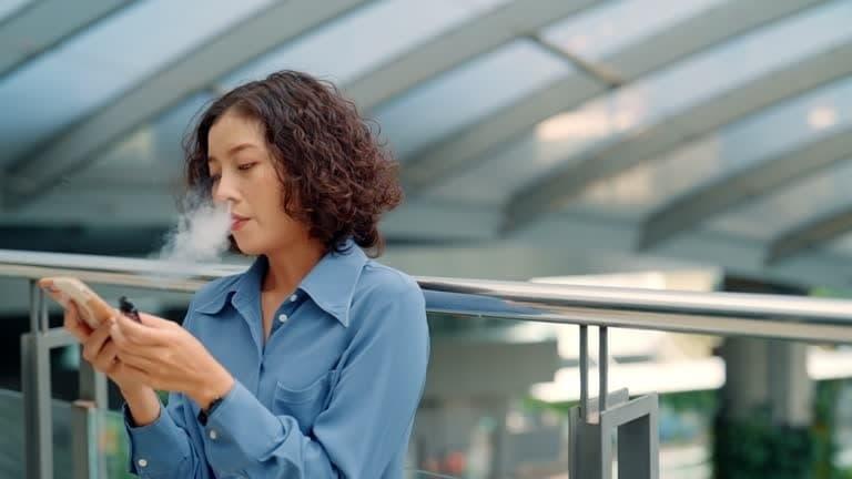 Warum der český vape shop mit e-shisha vape Auswahl und attraktiven Preisen Dampfer begeistert