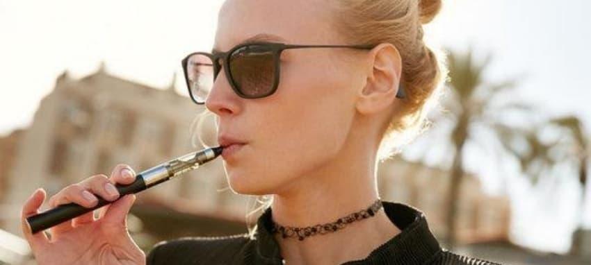 E-papierosy im Vergleich e zigarette gegen zigarette als moderne Alternative entdecken