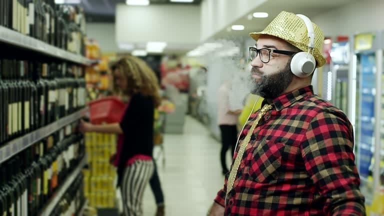 E-Raucher Erfahrungen mit einweg vape mit wenig Nikotin und Tipps zu E-Raucher Einweggeräten